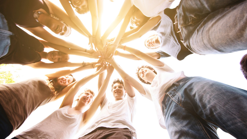 選人：唯才是用，唯德重用